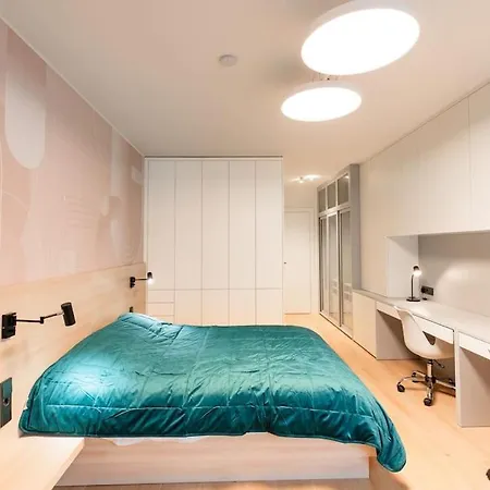 Henry's Appt With A Private 411 - Shared Kitchen Apartment Luxembourg